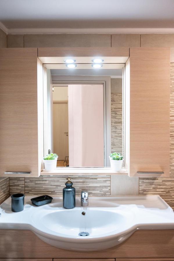Porto Sea View Apartments - Mitropoleos เทสซาโลนิกิ ภายนอก รูปภาพ